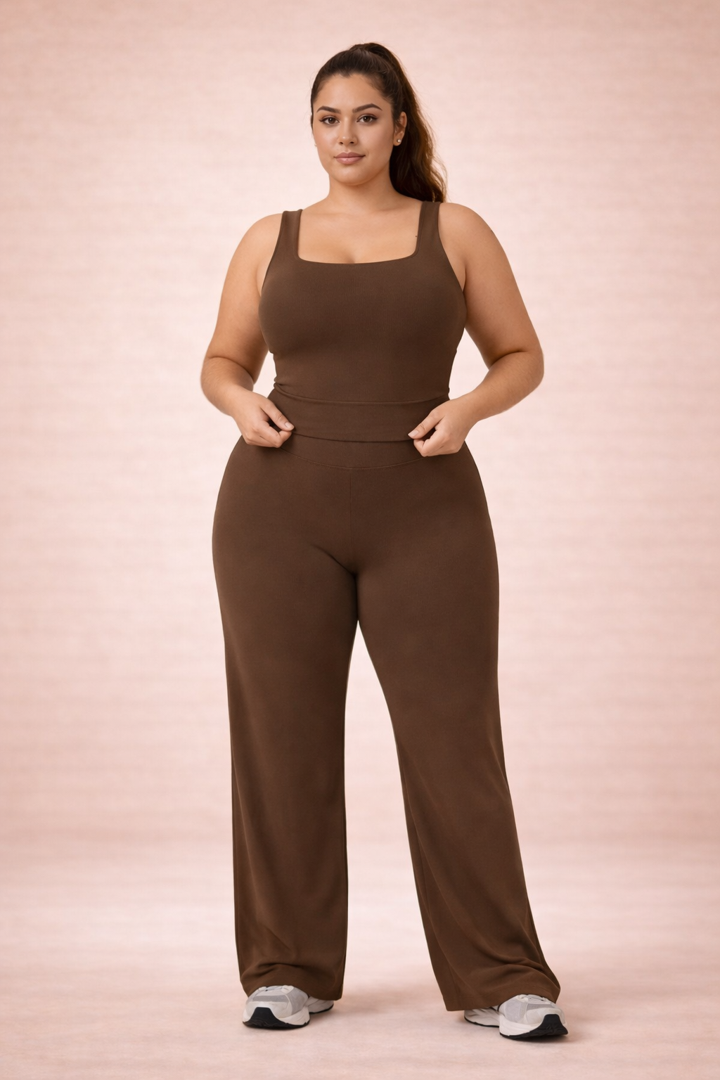 Sculpt Yoga Set – 2 Piece Square Neck & High-Waist Shaping Set